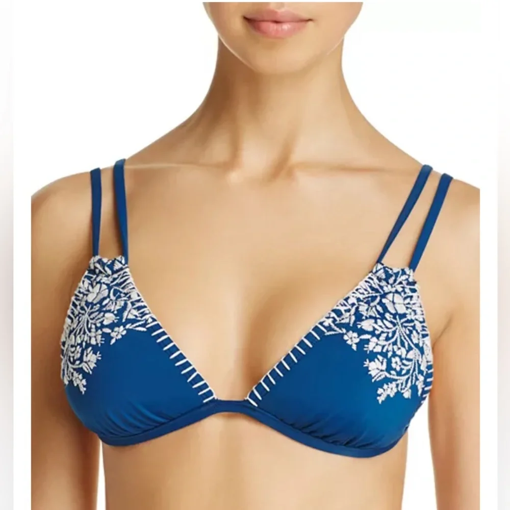 Lucky Brand Junior's Stitch in Time Triangle Bikini Top